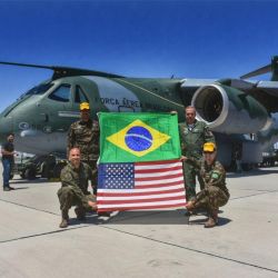 Brasil e EUA fecham acordo inédito para indústria de defesa