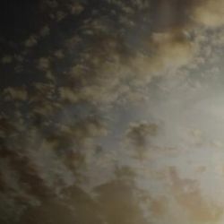 Deus não tem religião, Ele é colo para os desamparados e luz para os perdidos.